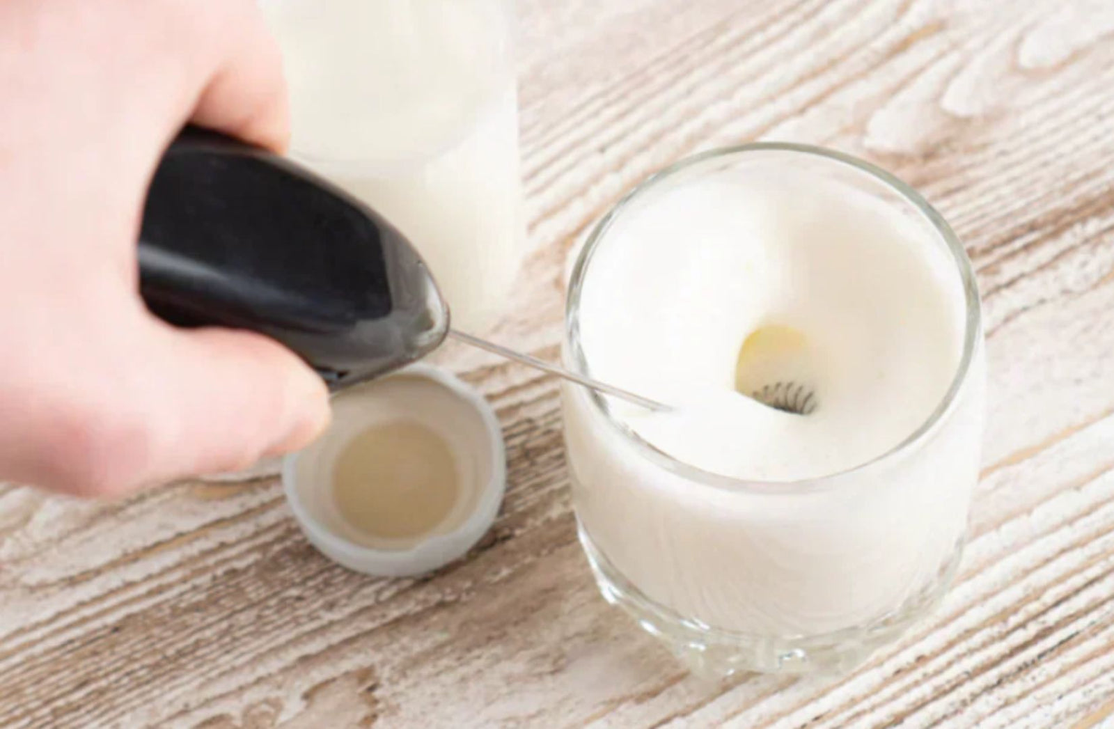 Froth Like a Pro at Home using Milk Frother