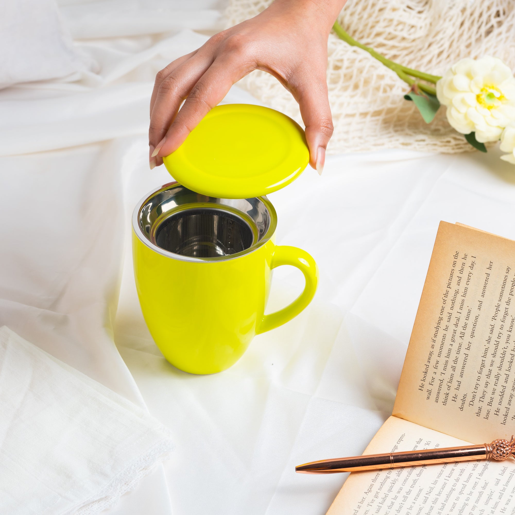 Artisan Ceramic Tea Mug with Infuser, Green - 300ml