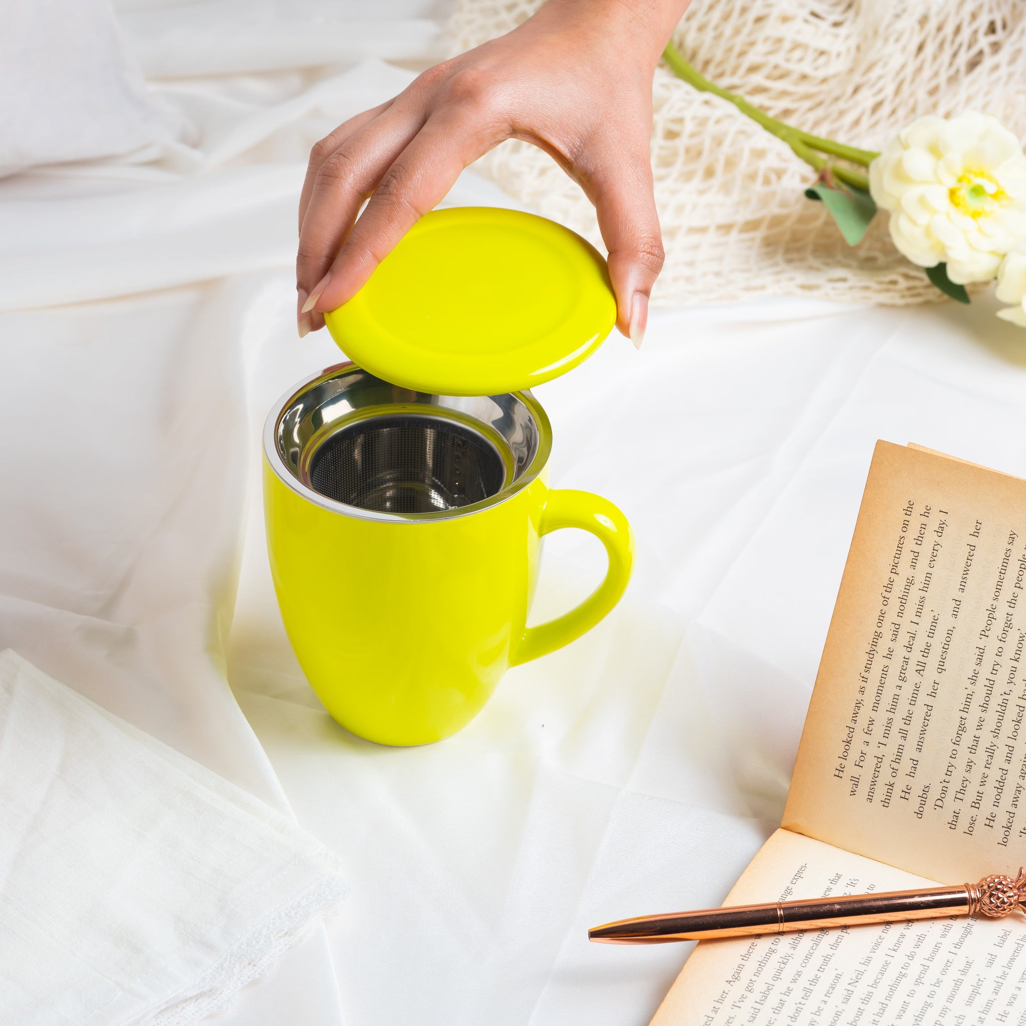 Artisan Ceramic Tea Mug with Infuser, Green - 300ml