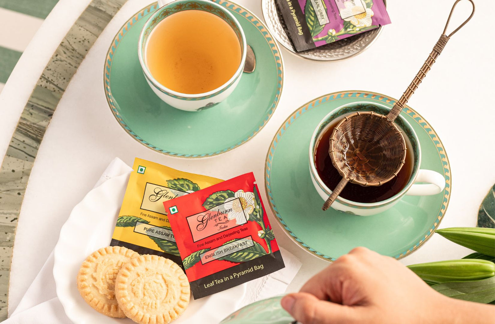 Loose Leaf Tea or Tea Bags: Brewing Up the Perfect Cup