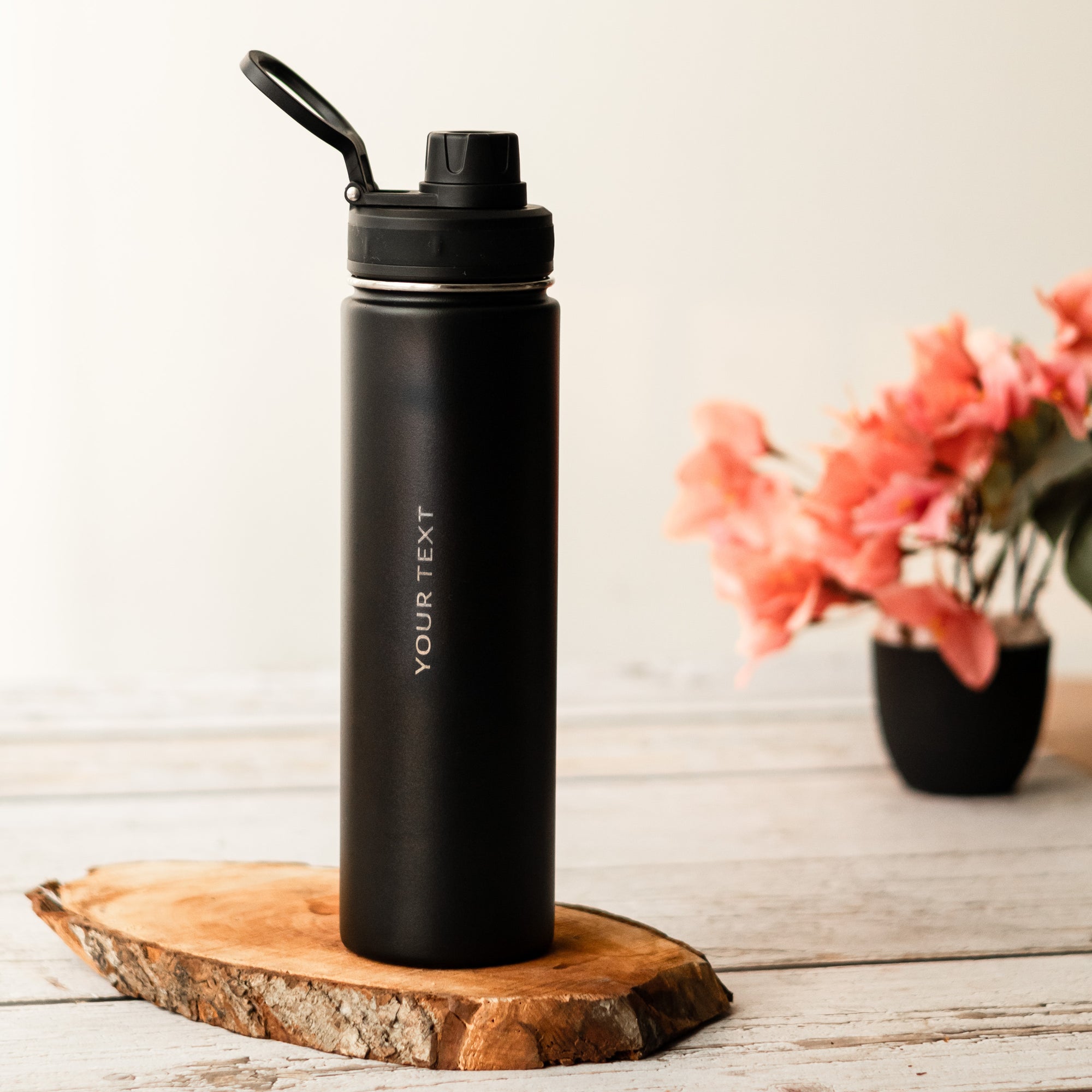HydraFlow Insulated Bottle, Black - 720ml (Customisation)
